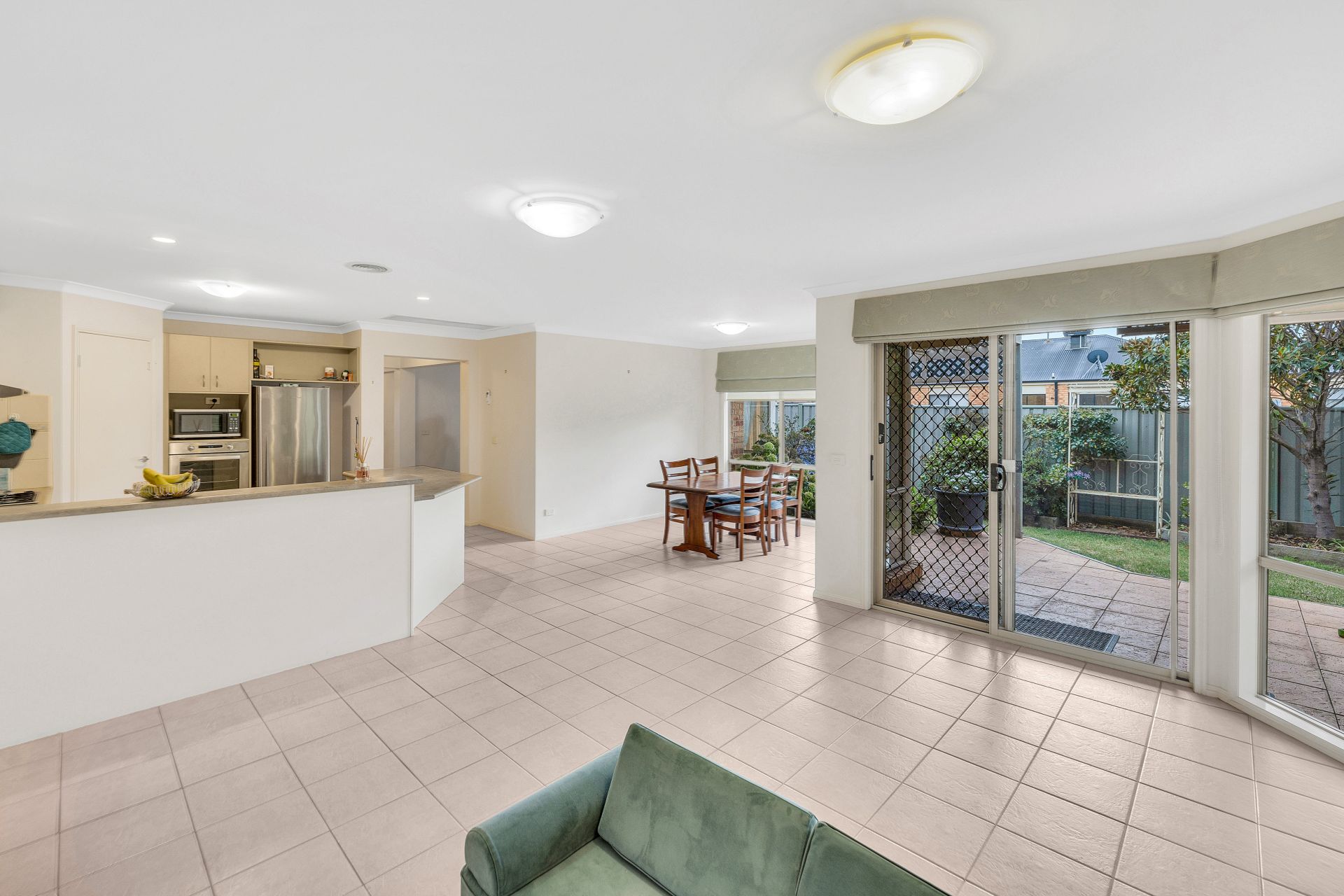 11 Yankos Drive, Werribee OBrien Real Estate