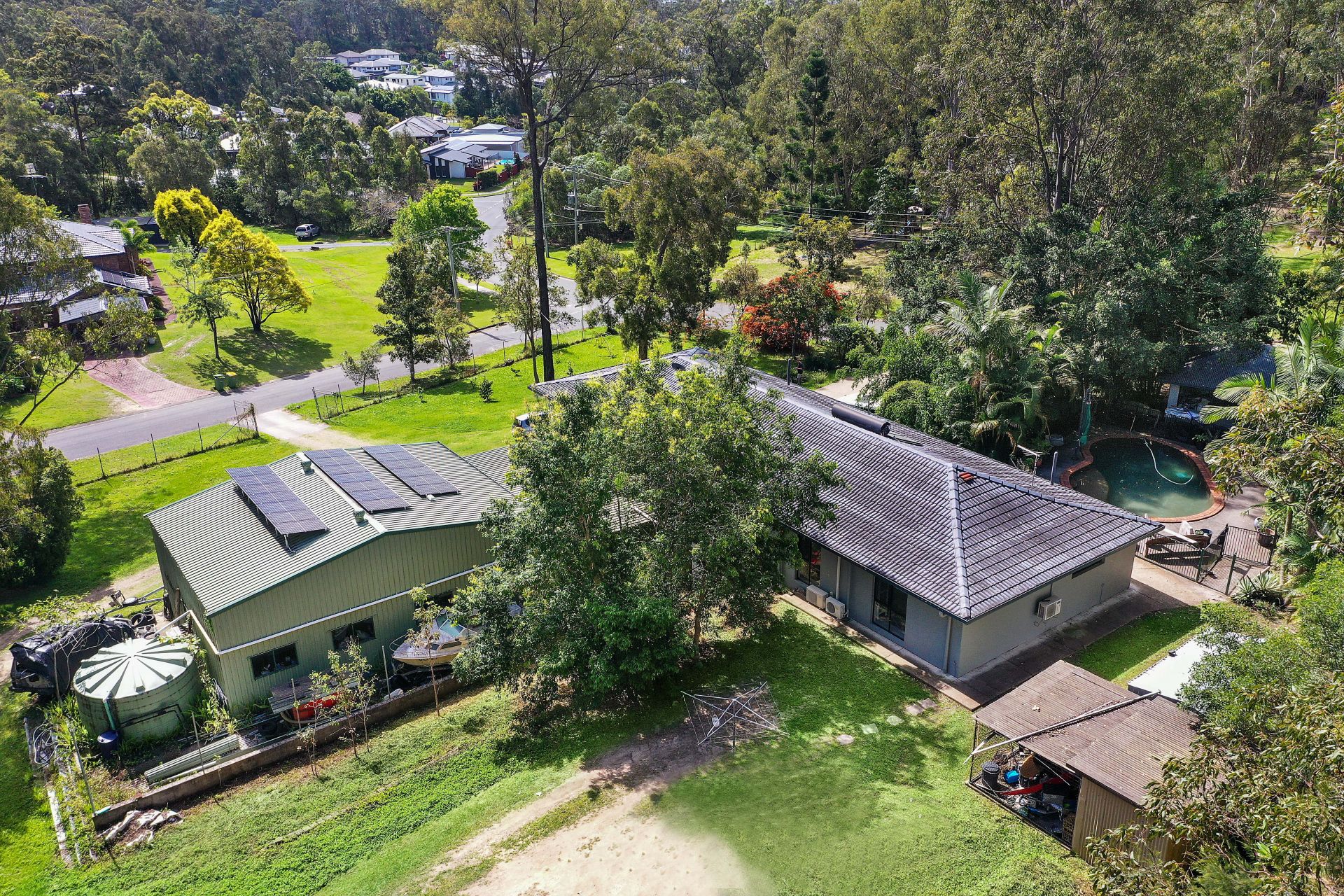 4 Royston Crescent, Reedy Creek Cole Residential