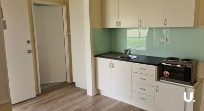 Londonderry 2/9 Warrina Place