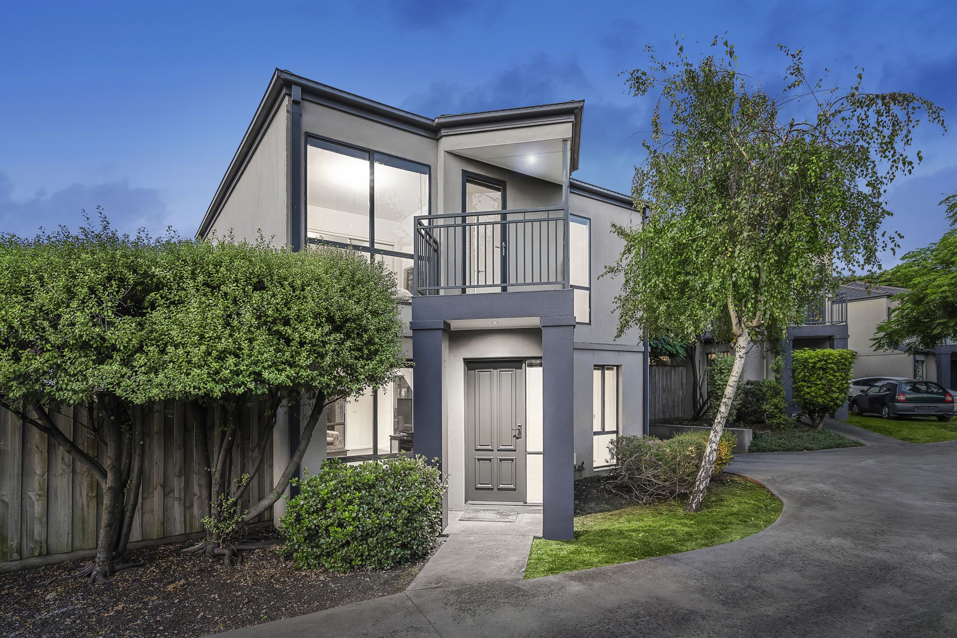 2/31 Dunblane Road, Noble Park OBrien Real Estate