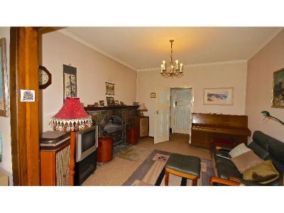 32 Chaplins Road, NORTHDOWN, Northdown - Thumbnail 4