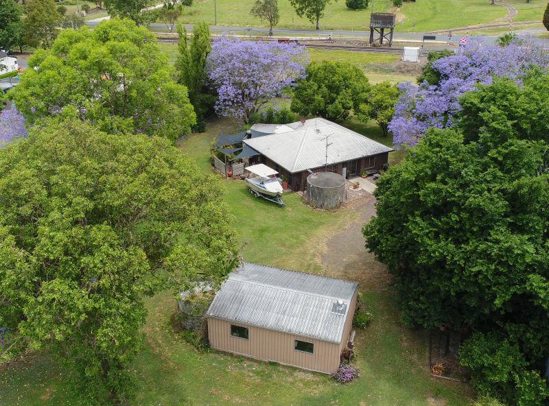 1 Fifteen Mile Road, Murphys Creek QLD, Murphys Creek - Thumbnail 2