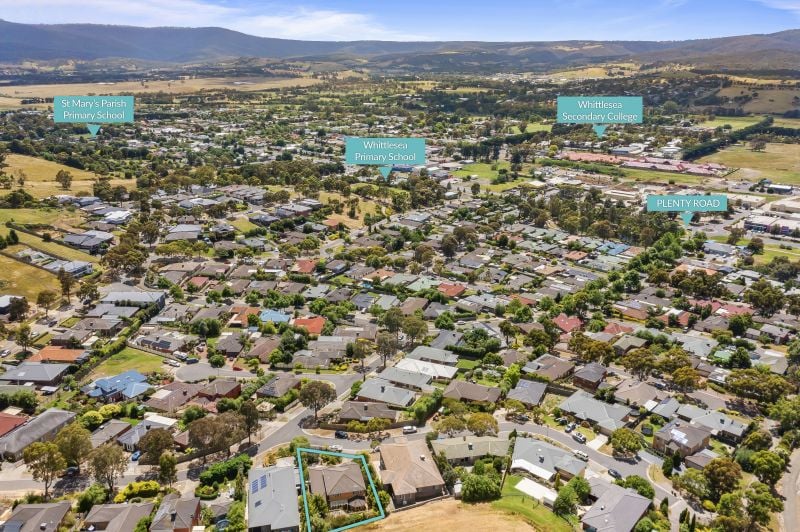 Real Estate For Sale 1 Pelican Walk Whittlesea , VIC