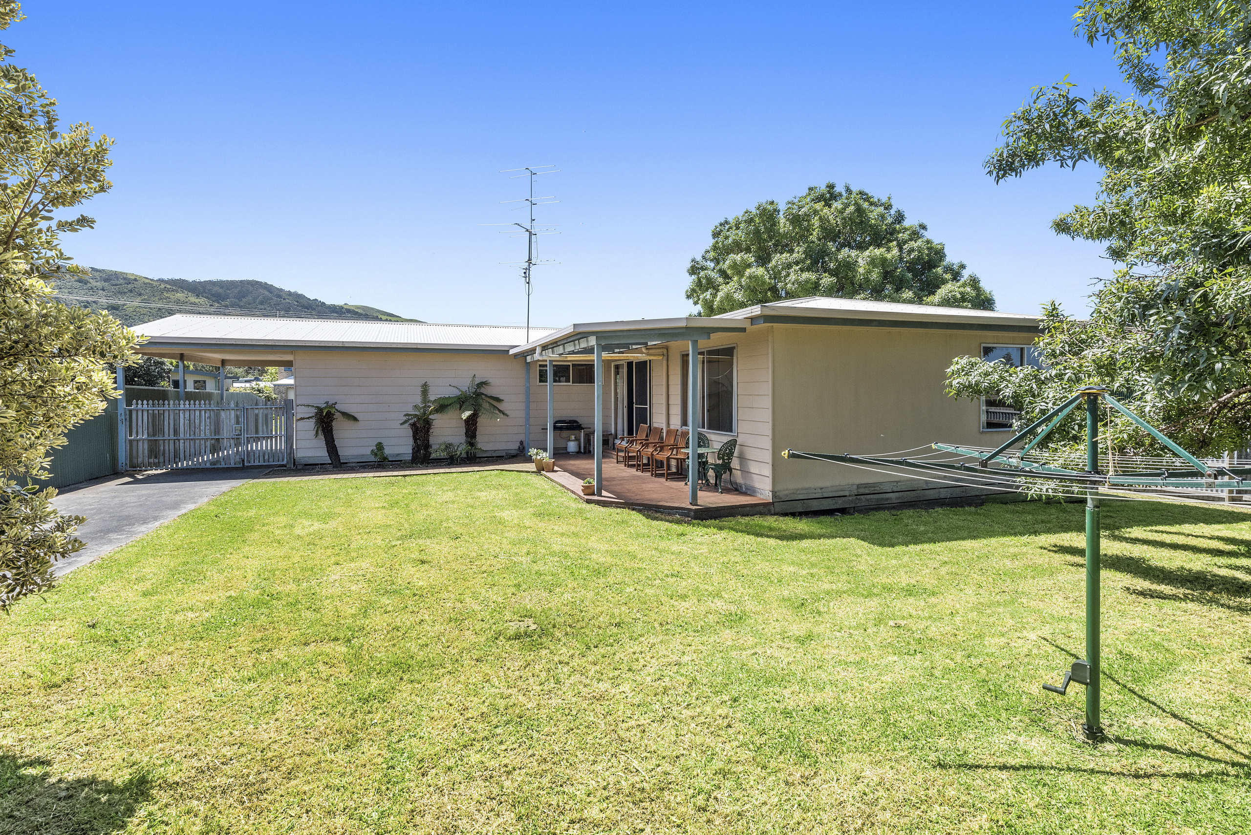 23 Thomson Street, Apollo Bay, VIC, Apollo Bay - Thumbnail 2