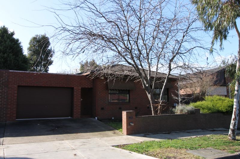 18 Quist Court, Mill Park