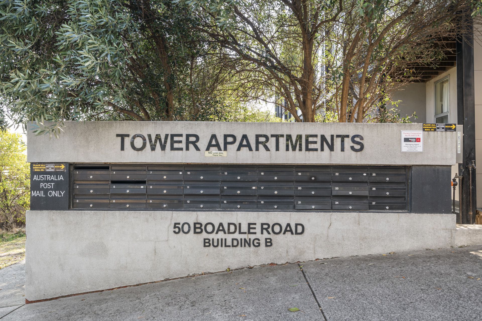 FULLY FURNISHED APARTMENT IN THE MOUNT COOPER ESTATE