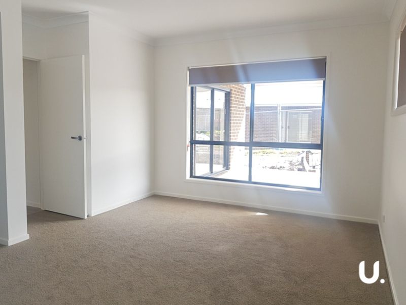 Chisholm 127 Billabong Parade