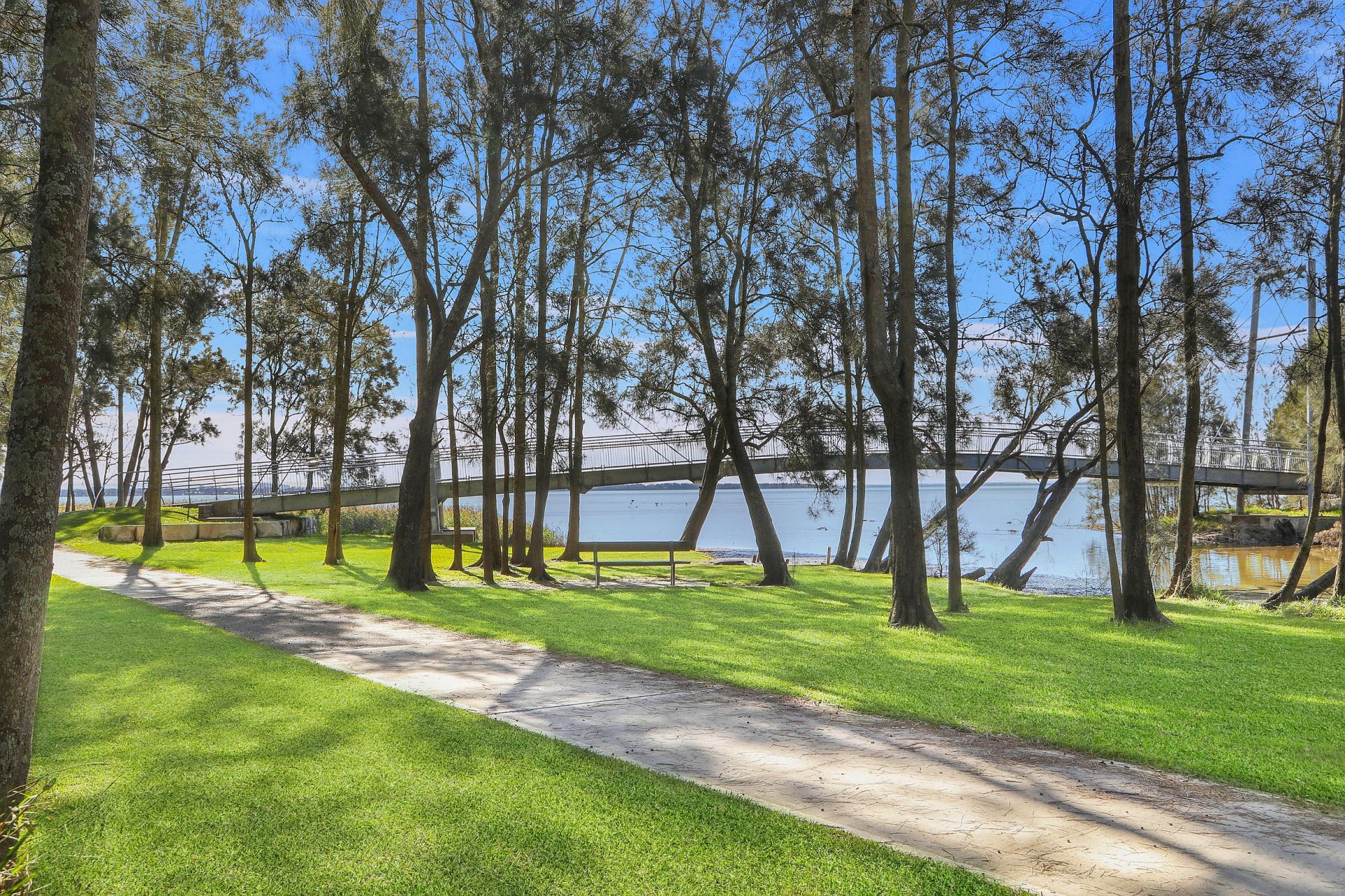 Real Estate For Sale 17a Lakedge Avenue Berkeley Vale , NSW