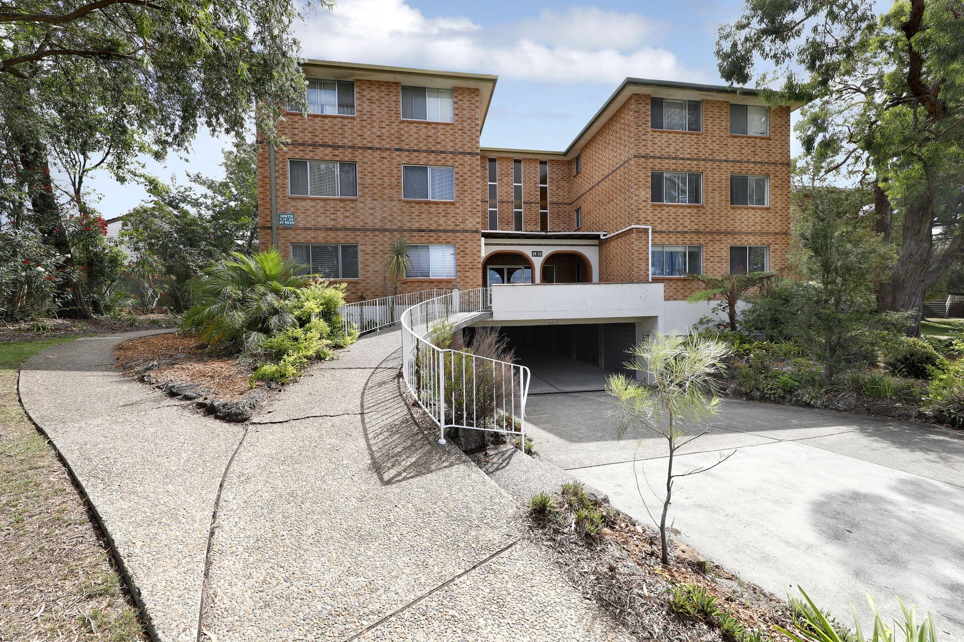 24/19-21 Miranda Road, Miranda, Miranda - Thumbnail 2
