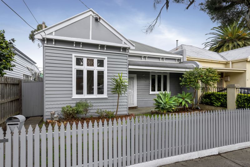 24 Rossmoyne Street, Thornbury