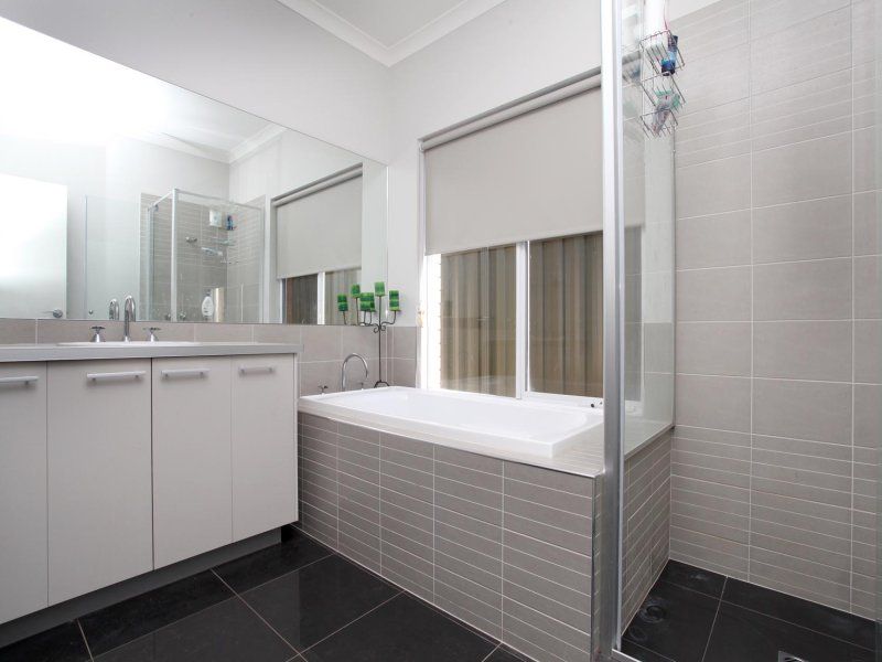 7 Botanical Drive, Caroline Springs - Thumbnail 6