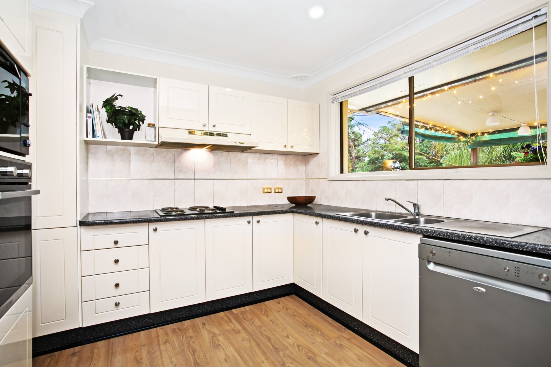 7 Emerald Place, Grays Point, Grays Point - Thumbnail 6