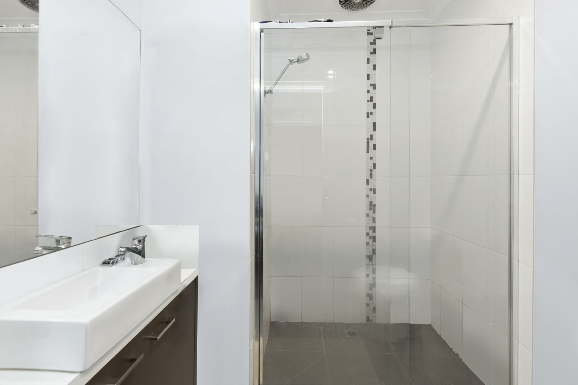 3A Haymes Crescent, Golden Point, Golden Point - Thumbnail 2