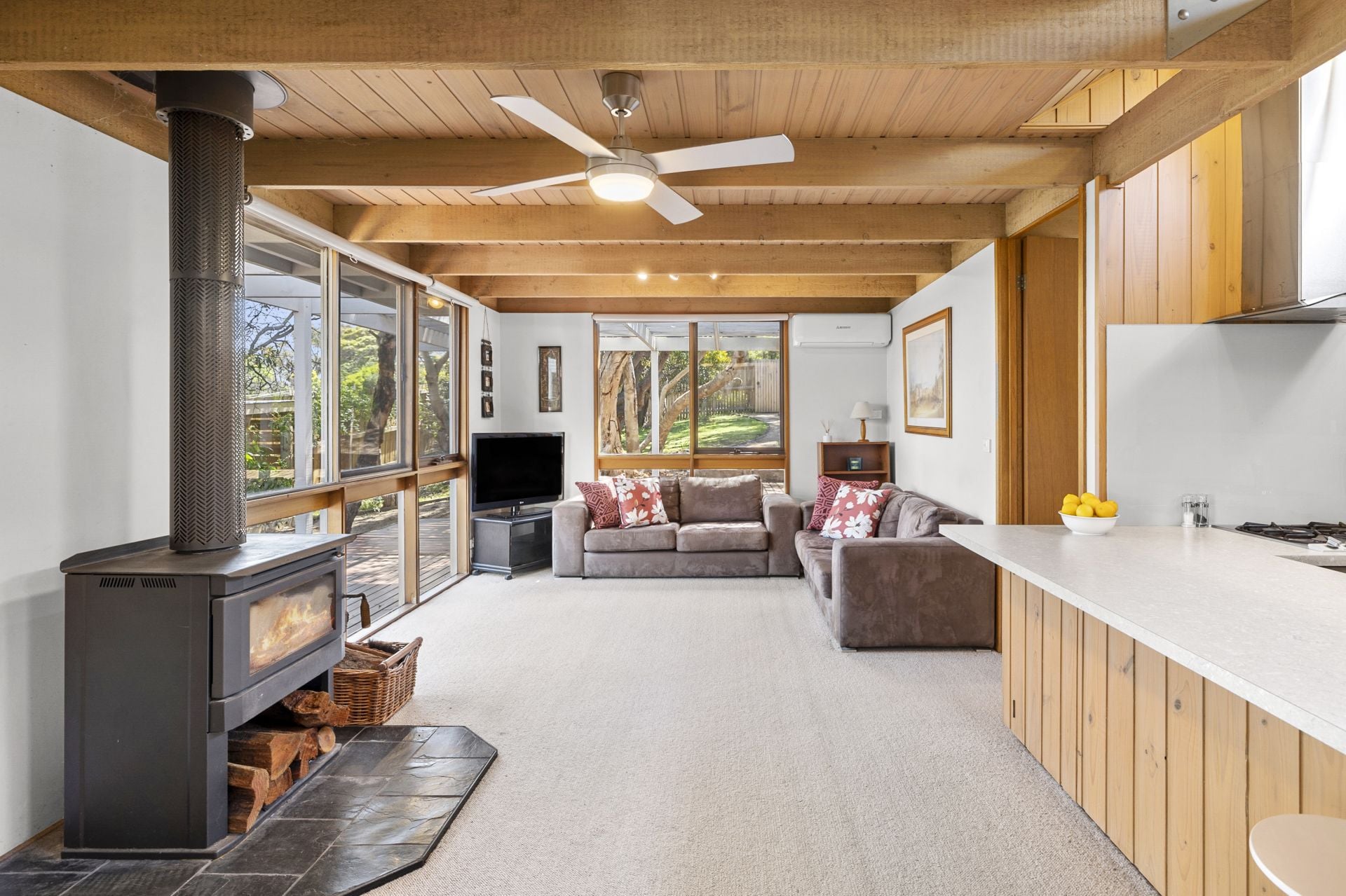 74 Great Ocean Road, Aireys Inlet - Thumbnail 3