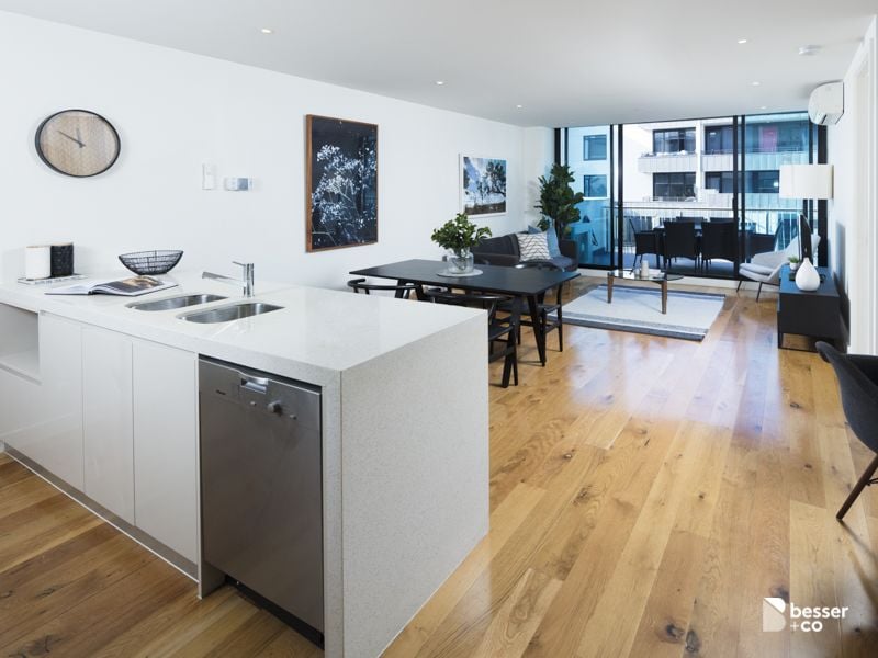 302/77 Nott Street, Port Melbourne - Thumbnail 2