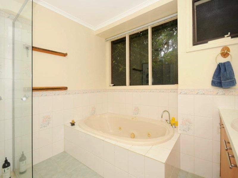 7 Cronulla Court BARWON HEADS VIC, Barwon Heads - Thumbnail 8