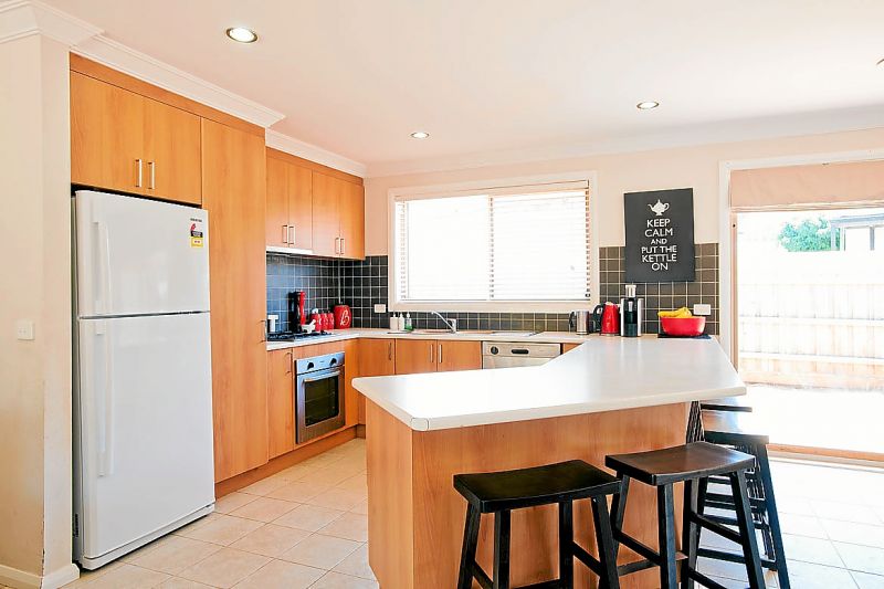 14 McLeod Drive, Bacchus Marsh - Thumbnail 5