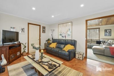4
 
 
 
  
 
 
 1
 
 
 
  
 
 
 2
 
 
 
 
 
 
 
 60 West Goderich Street, Deloraine TAS 7304, Deloraine - Thumbnail 4
