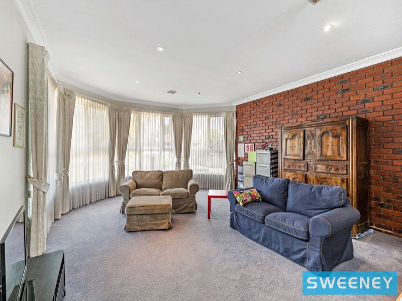 7 Sturrock Court, Altona Meadows - Thumbnail 5