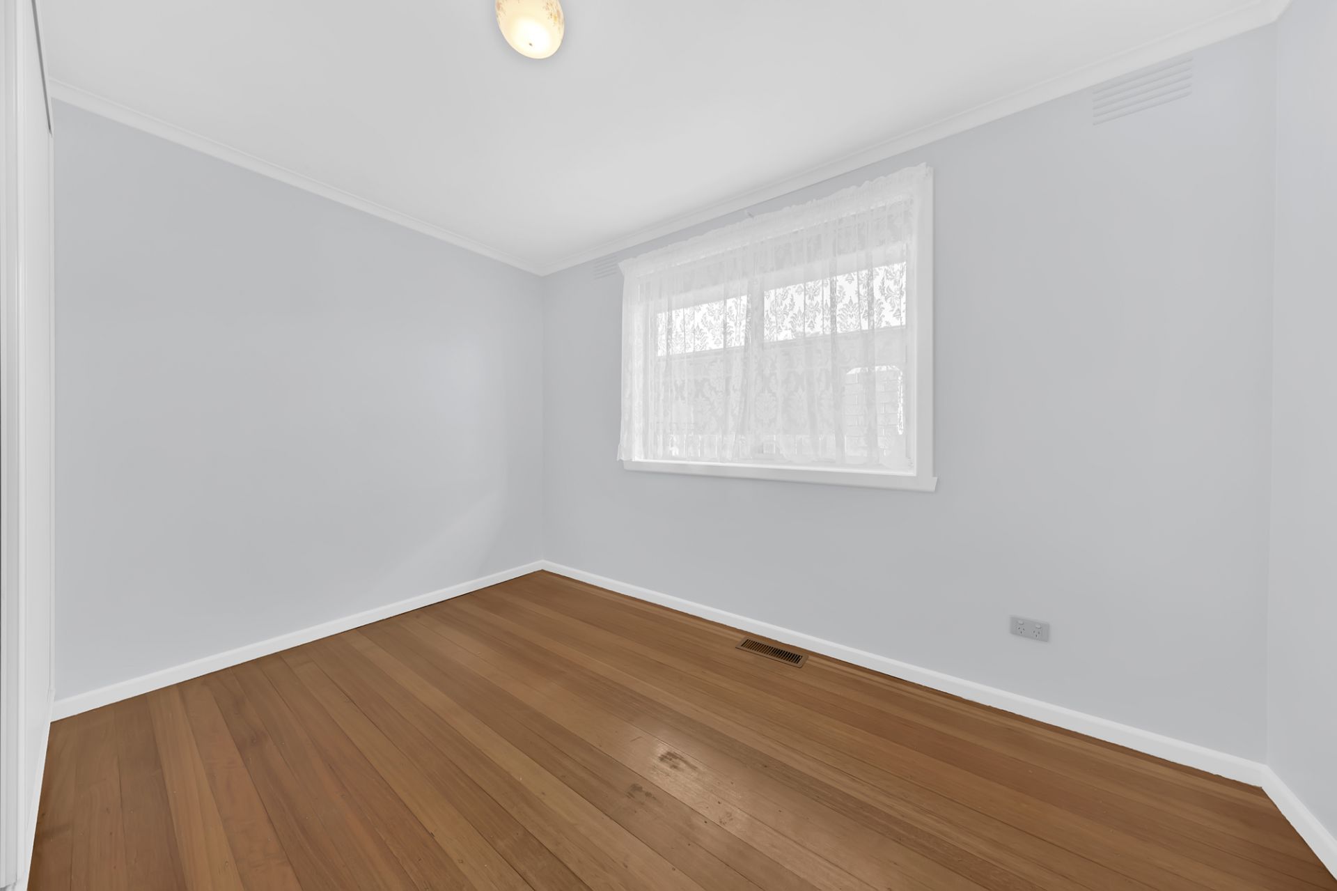CENTRALLY LOCATED!