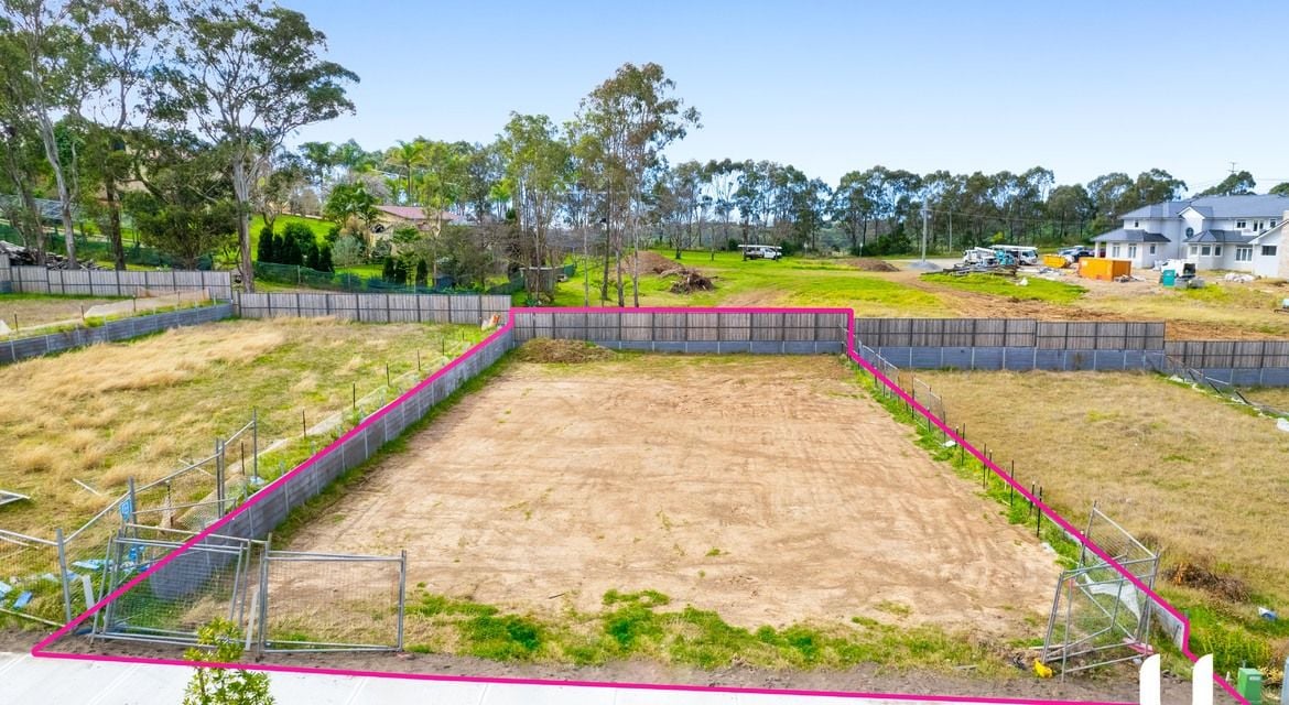 Gledswood Hills 21 Verdant Drive