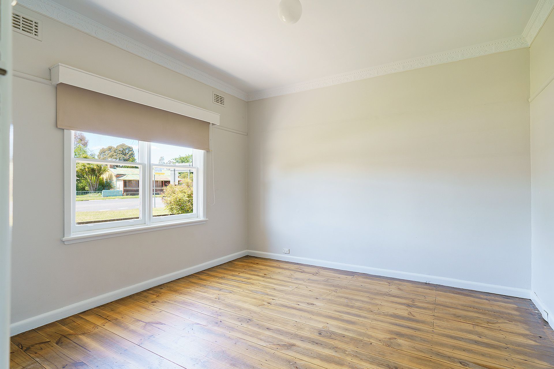 128 Main Road, Campbells Creek - Thumbnail 5