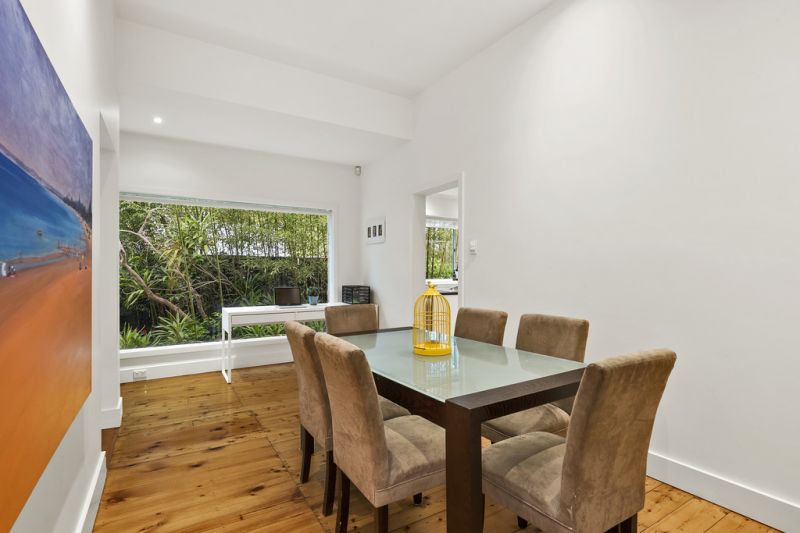 17 Molesworth Street, Kew - Thumbnail 2