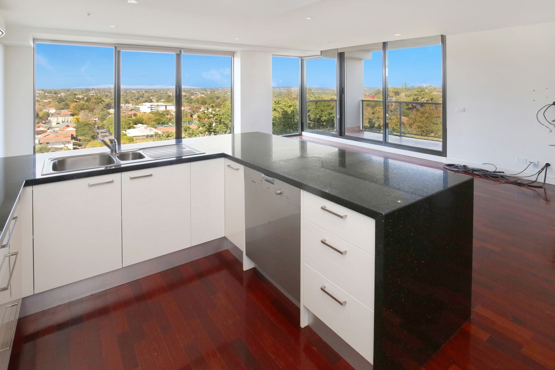 **Modern Apartment Living**