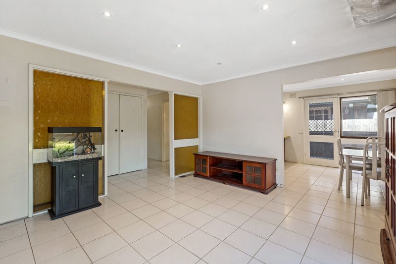 19 Merton Street, Altona Meadows - Thumbnail 6