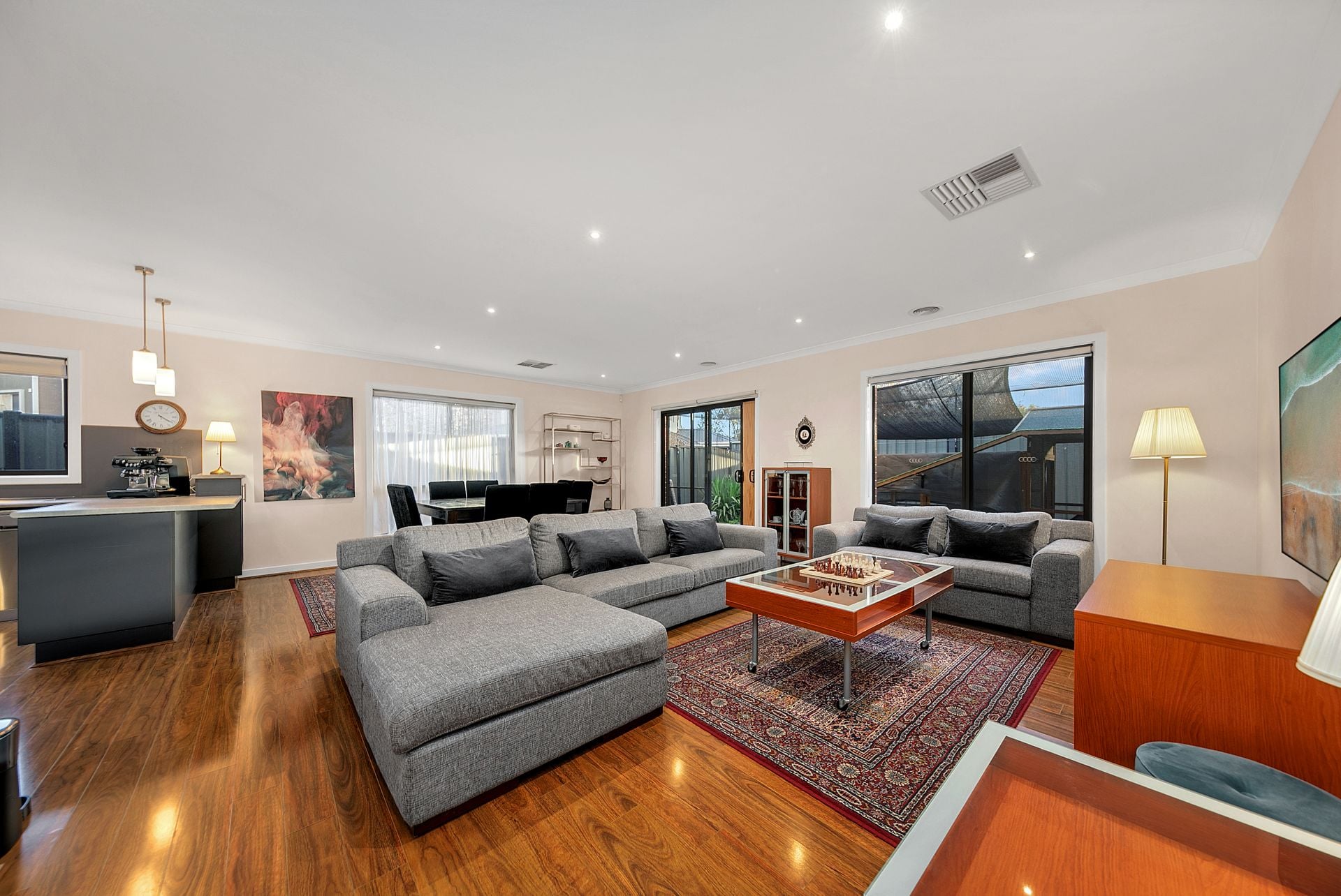 UNDER OFFER