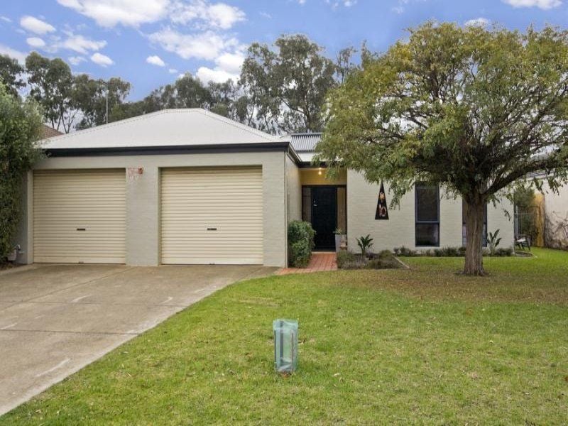 10 Hopgood Place BARWON HEADS VIC, Barwon Heads - Thumbnail 2