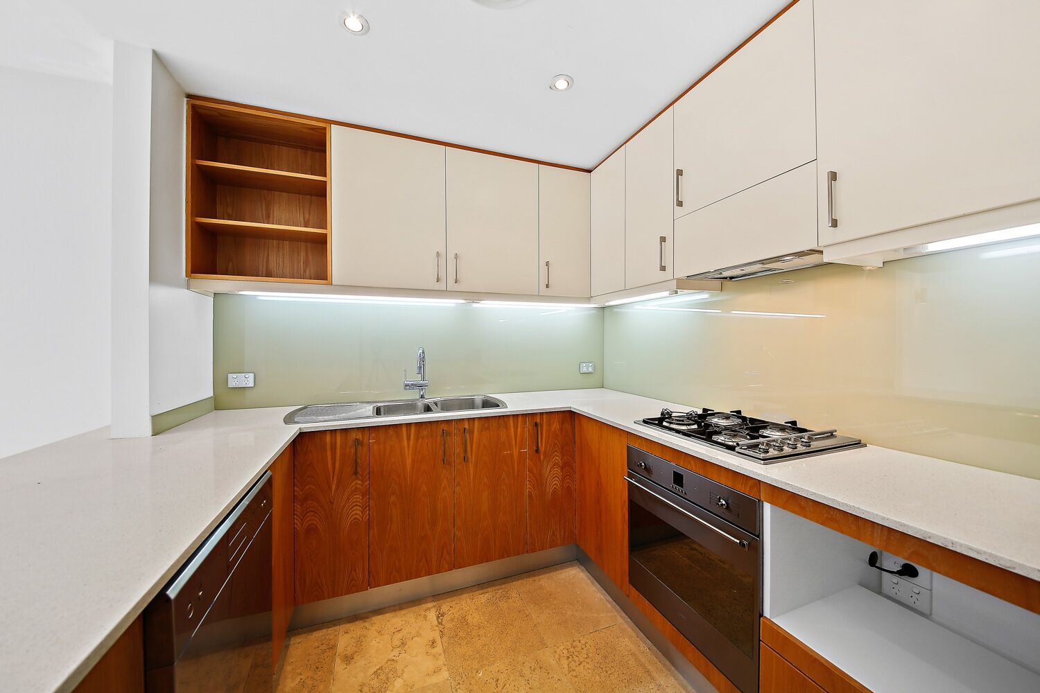 Stunning Two Bedroom Townhouse