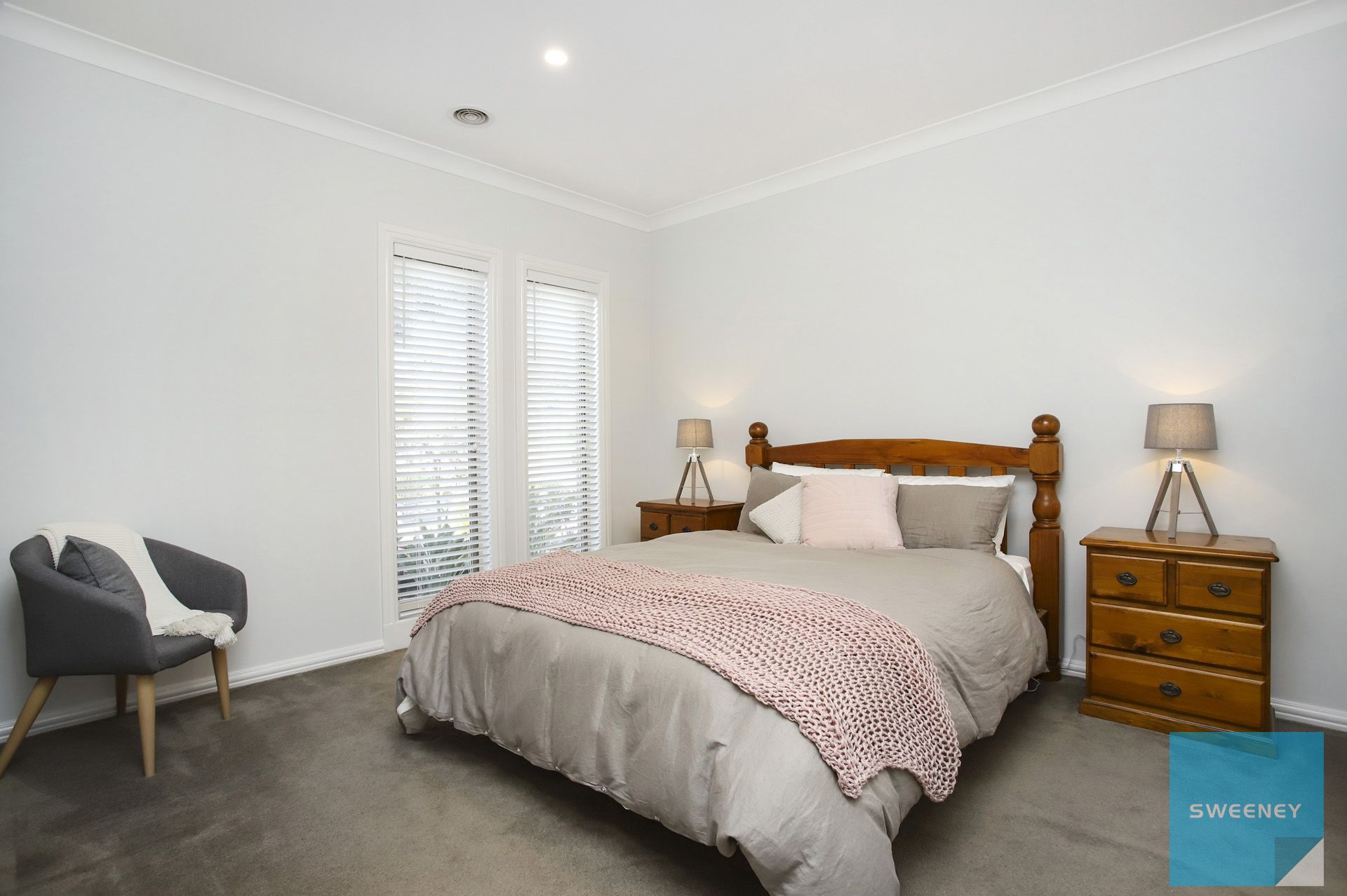 6 Scarvell Crescent, Caroline Springs - Thumbnail 8