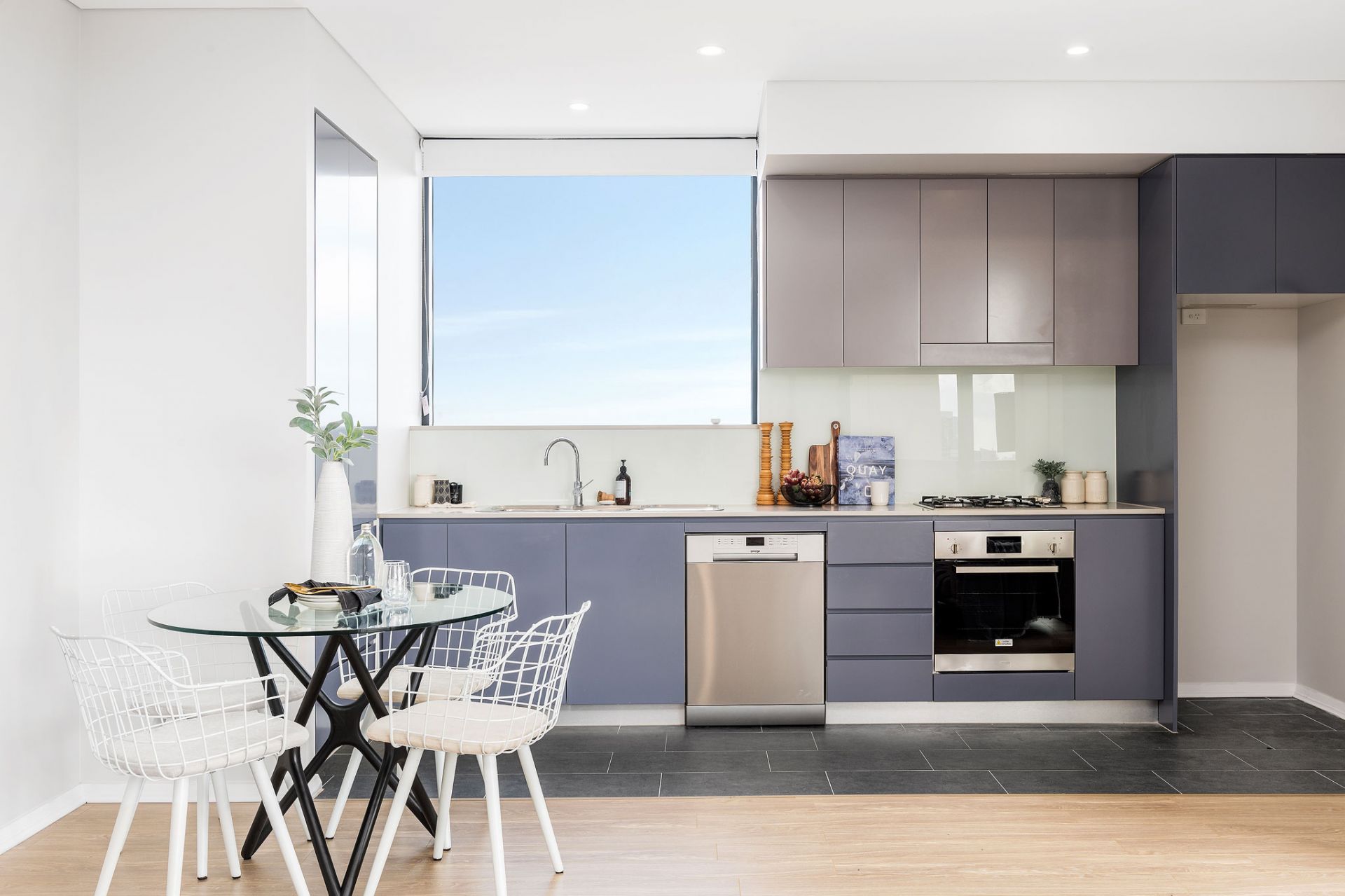 Sold - Light and style in a refreshed executive apartment