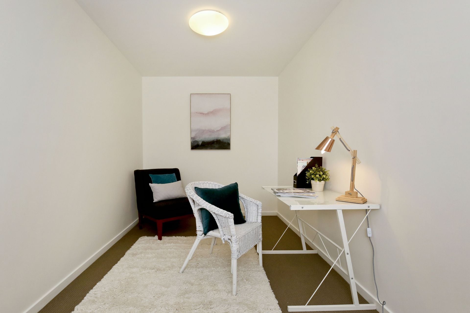 Contemporary Low Maintenance Living