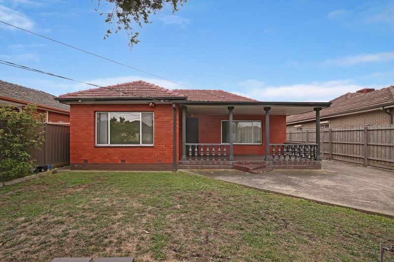 12 Travers Street, Thomastown