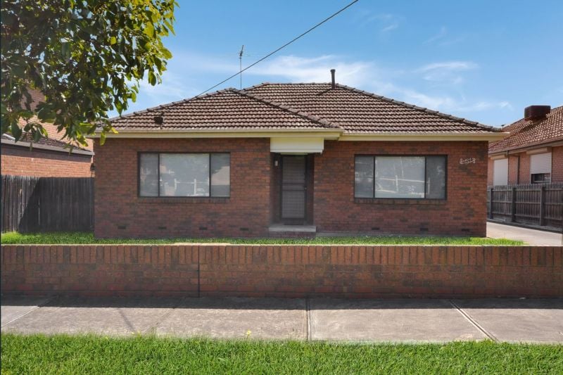 1/51 Chauvel Street, Reservoir
