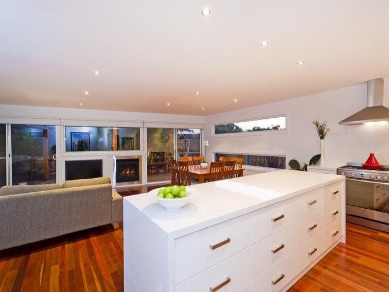 4 Elva Road OCEAN GROVE VIC, Ocean Grove - Thumbnail 2
