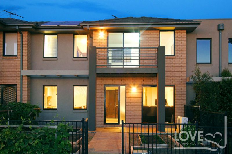 5 Saratoga Walk, Epping