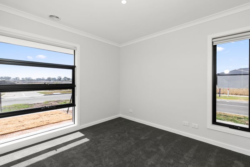 11 Magenta Drive, Wollert