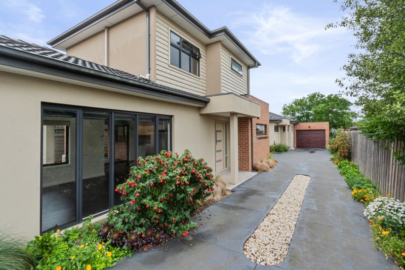 2/6 Faye Street, Reservoir