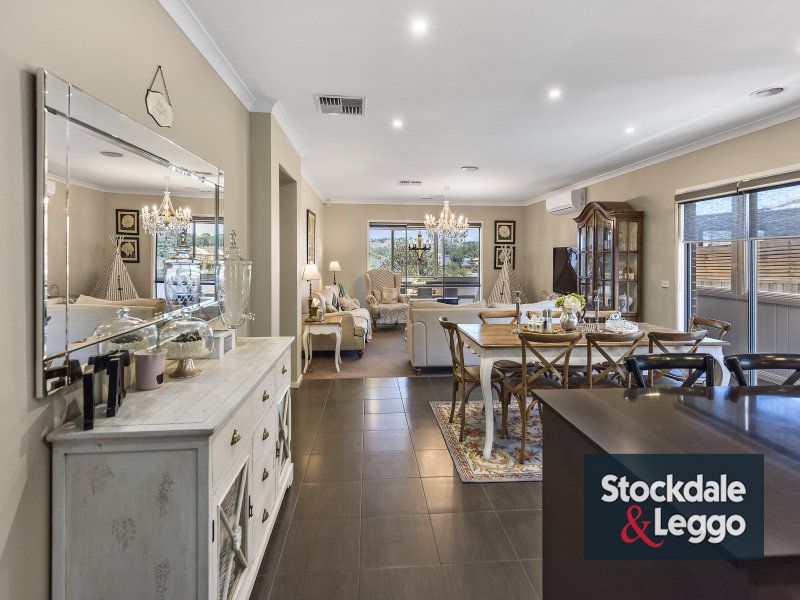 13 Arum Walk MERNDA, Mernda - Thumbnail 4