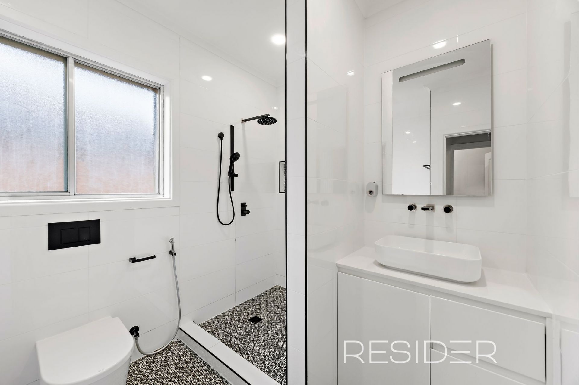 1 Waratah Street, Thomastown Resider Real Estate