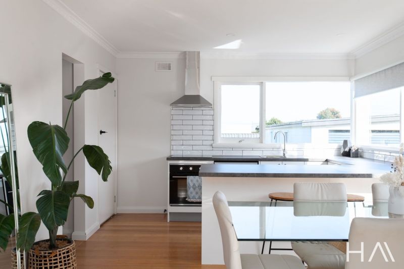 28 Jones Street North Westbury, Westbury - Thumbnail 6