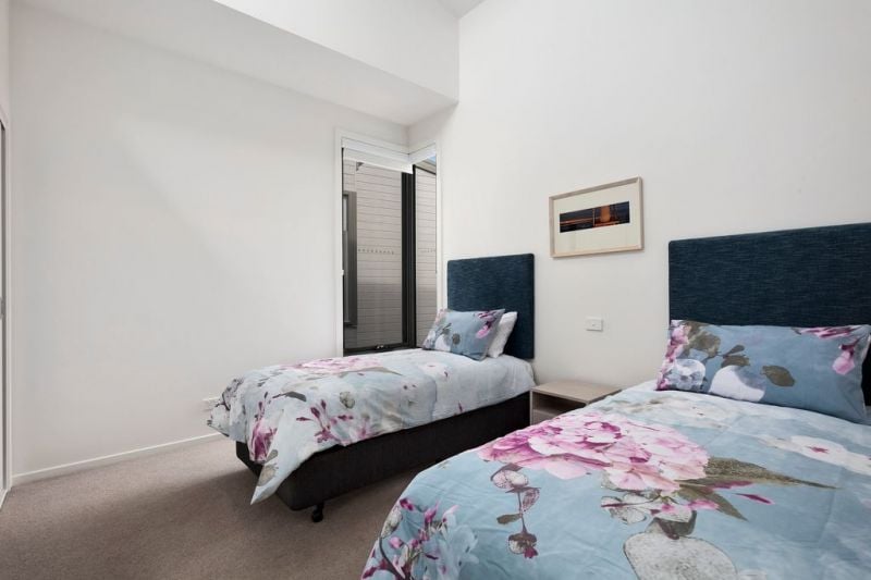 Real Estate For Sale 12 Lahinch Mews Torquay , VIC