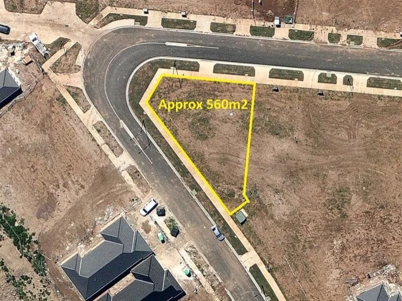 25 Sunningdale Drive, Hillside - Thumbnail 2