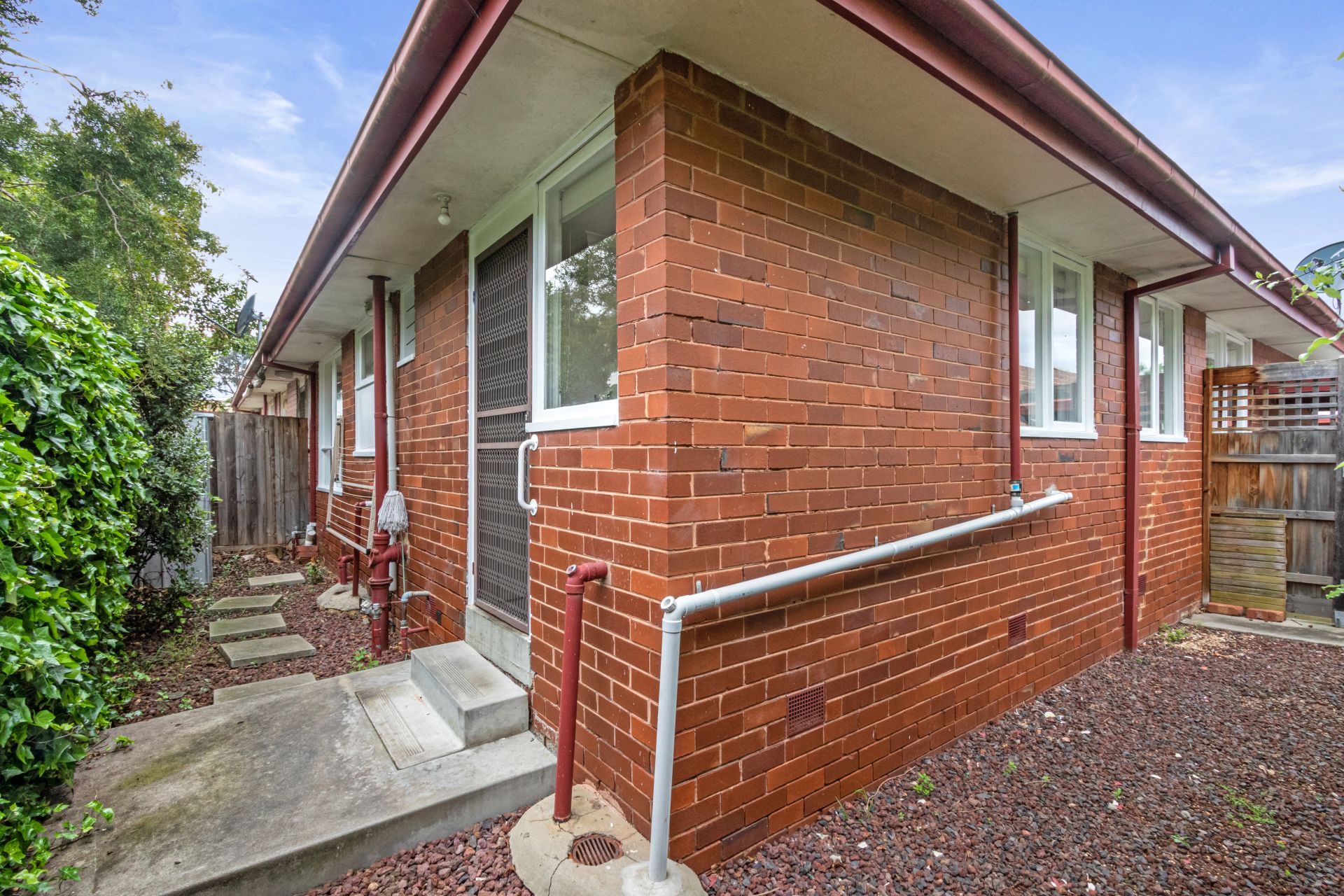 Immaculately Presented Two Bedroom Unit!