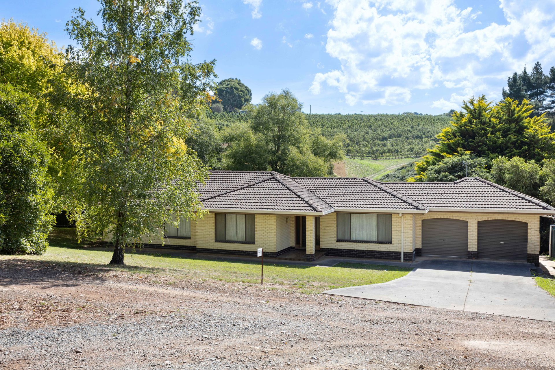 1353A Lobethal Road, Forest Range Adcock Real Estate