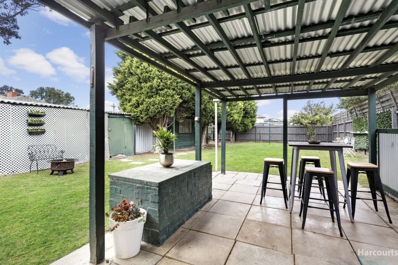 103 McMahon Road, Reservoir