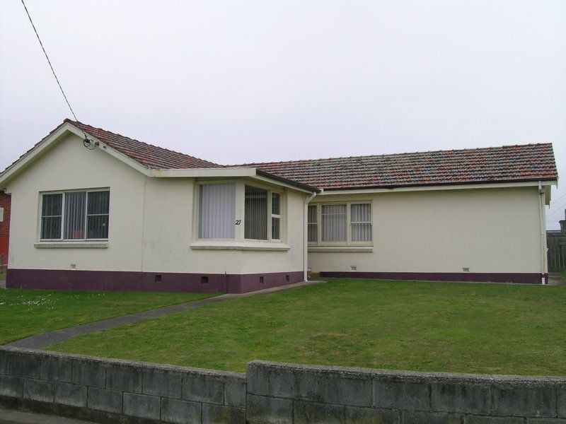 2
 
 
 
  
 
 
 1
 
 
 
  
 
 
 4
 
 
 
 
 
 
 
 27 Watkinson Street, DEVONPORT TAS 7310, Devonport - Thumbnail 3